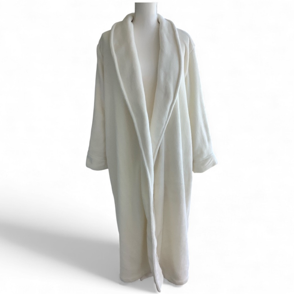 Soma Plush Long Robe Creamy White One Size Intimates Cozy